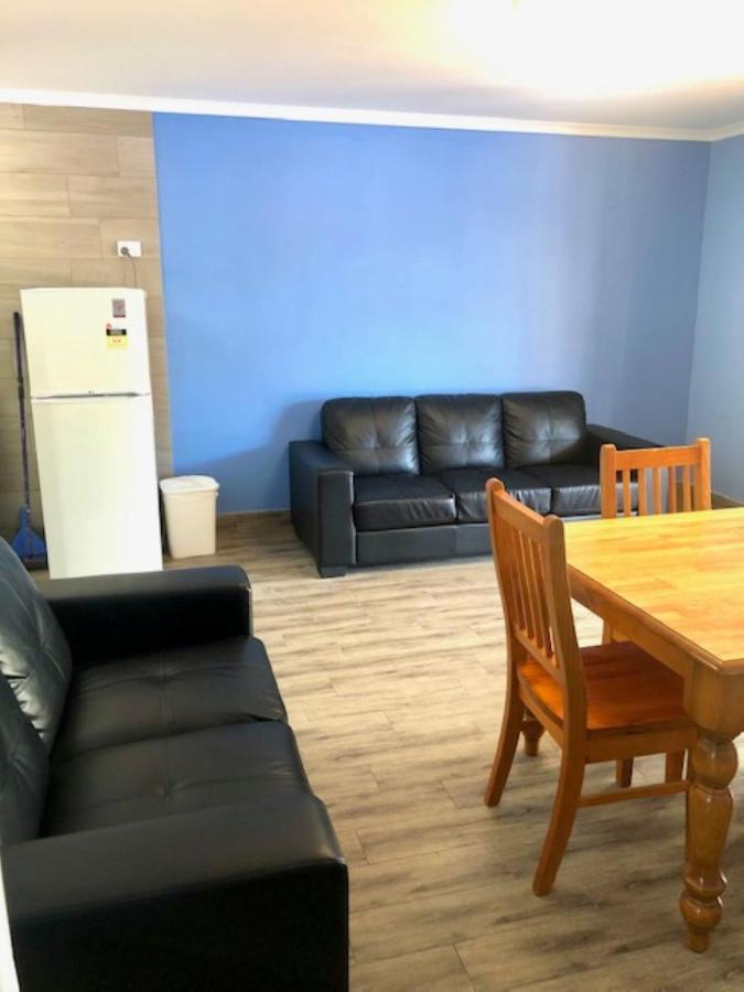 Bay Lodge دينهام المظهر الخارجي الصورة