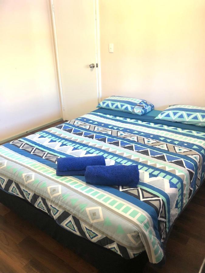Bay Lodge دينهام المظهر الخارجي الصورة