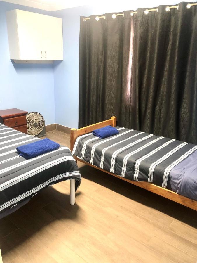 Bay Lodge دينهام المظهر الخارجي الصورة