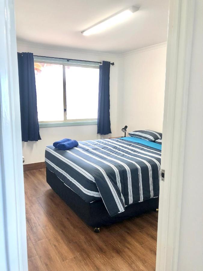Bay Lodge دينهام المظهر الخارجي الصورة